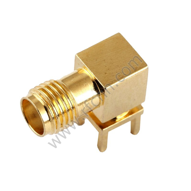 SMA-Buchse rechtwinklig durch das Loch für den PCB-HF-Stecker